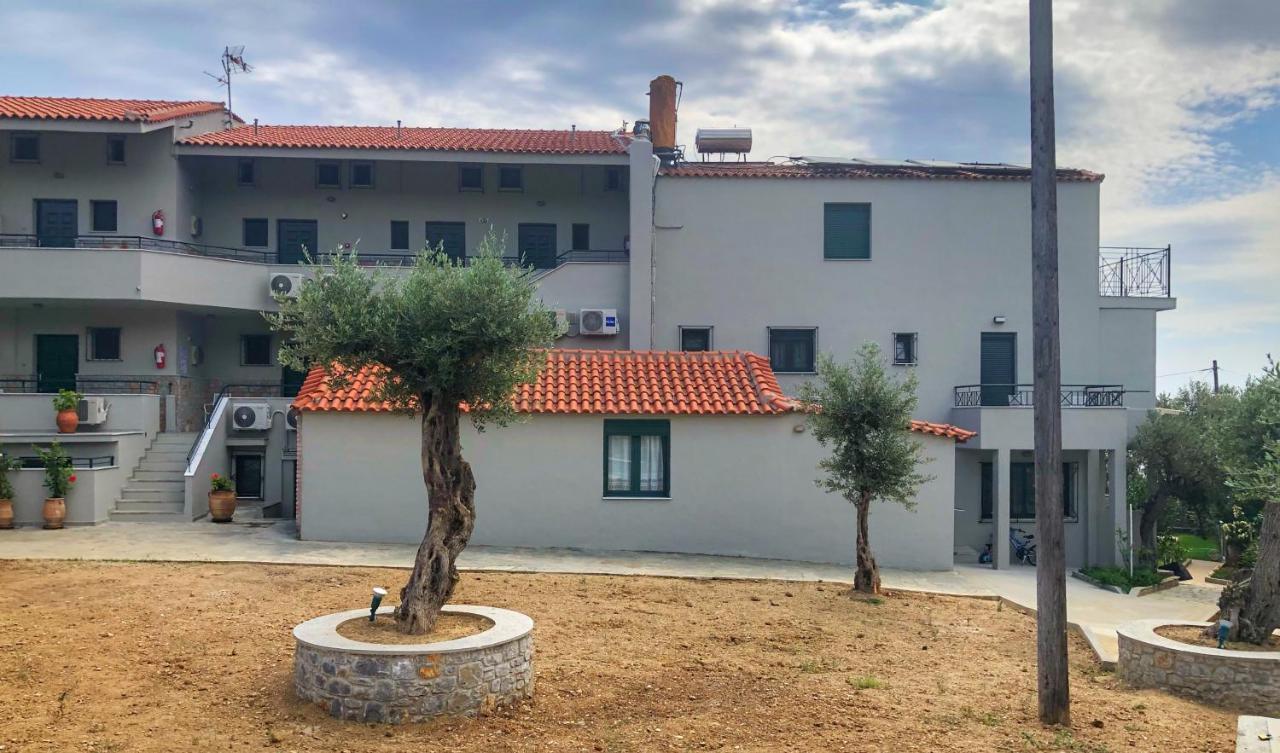 Отель Azzurro Katsaros  Экстерьер фото